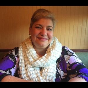 Meet your Posher, Miriam